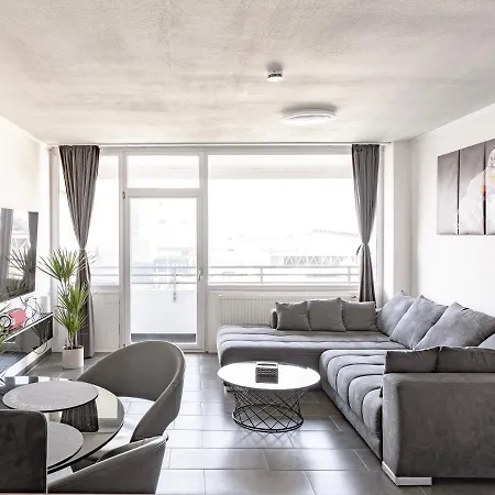 Apartment 60qm Eigentumswohnung Neuss/dusseldorfmesseko *